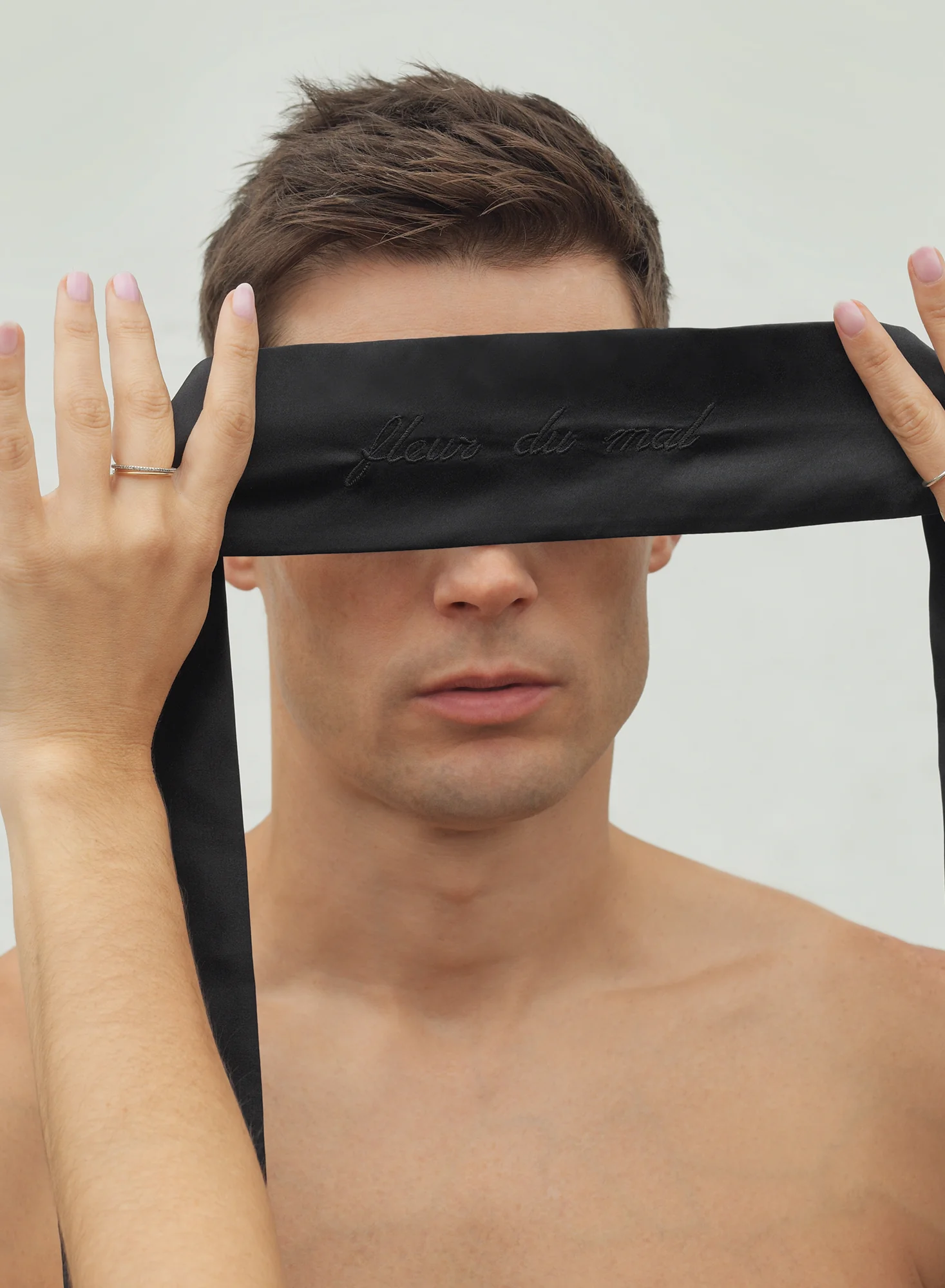 Fleur du Mal Silk Blindfold - Image 3