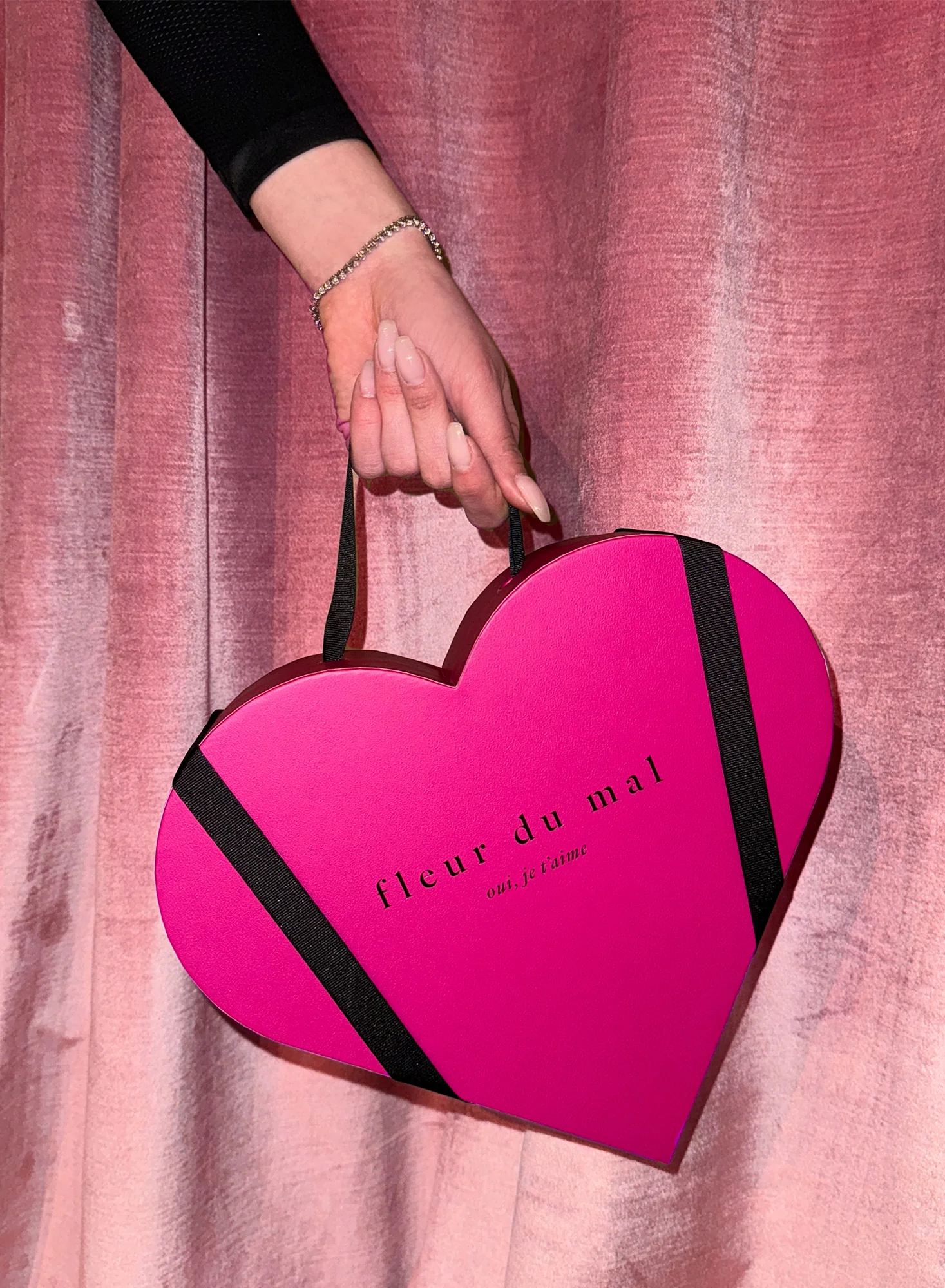 Heart Shaped Gift Box - Image 4