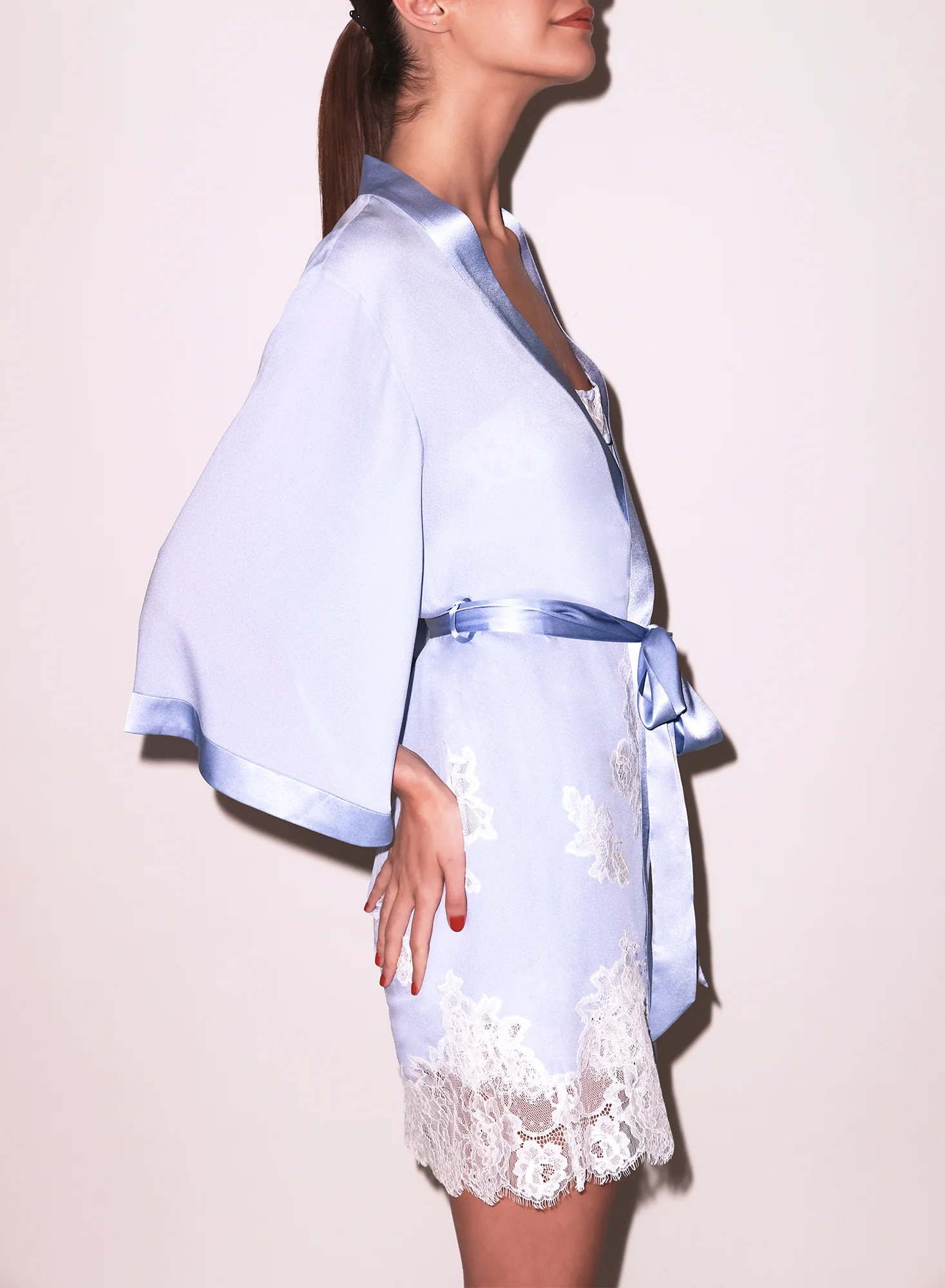 Juliet Lace Robe - Image 7
